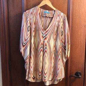 Alice + Olivia V Neck Blouse